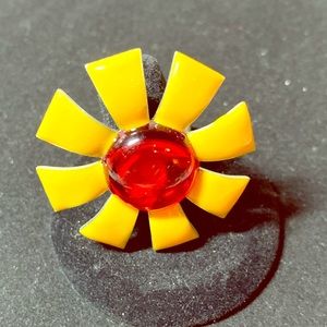 Enamel flower ring vintage